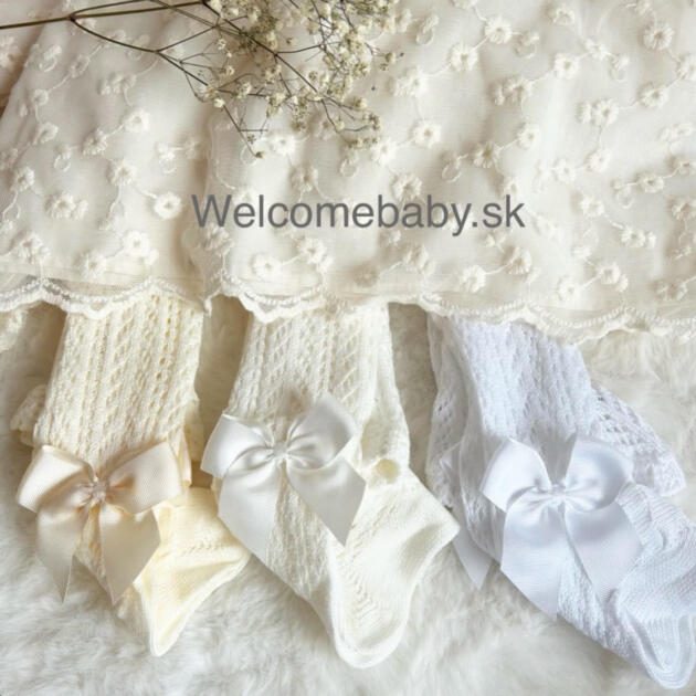 Háčkované pančušky s mašľou Cóndor krémové | Welcomebaby.sk