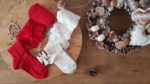 Hladké pančuchy s veľkou velvet mašľou Cóndor biele | Welcomebaby.sk