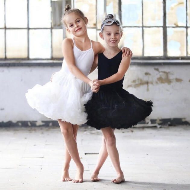 Objemná tutu sukňa dolly skirt Manufaktura Falbanek biela | Welcomebaby.sk
