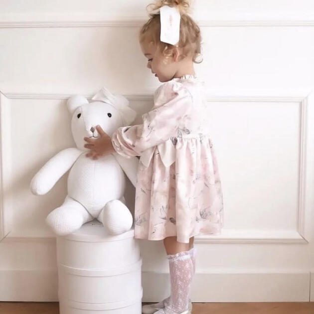 CÓNDOR Sieťované podkolienky s bodkami, kvetmi a volánom biele bez mašle Ceremony silk lace knee high tights white 4502 | Welcomebaby.sk