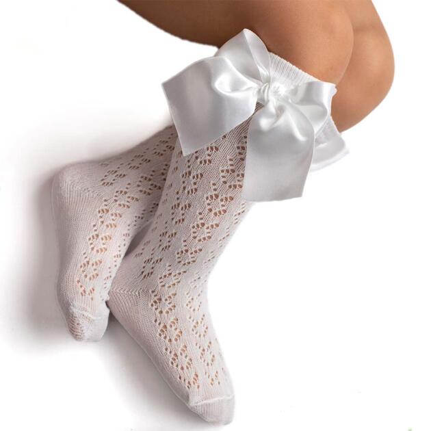 MEIA PATA Háčkované podkolienky biele s veľkou saténovou mašľou rybí vzor Openwork Fish Knee High Sock Satin Side Bow 1084M | Welcomebaby.sk