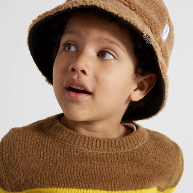 MAYORAL Obojstranný klobúčik čierny Reversible Hat Boy Black 10347 | Welcomebaby.sk