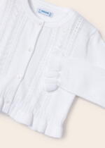 MAYORAL Sveter s jemným vzorom a volánikmi biely Sweater with a delicate pattern and ruffles white 3345 | Welcomebaby.sk