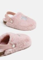 MAYORAL Chlpaté papuče s hviezdou ružové Fluffy slippers with a star pink 46337 | Welcomebaby.sk