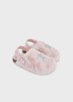 MAYORAL Chlpaté papuče s hviezdou ružové Fluffy slippers with a star pink 46337 | Welcomebaby.sk