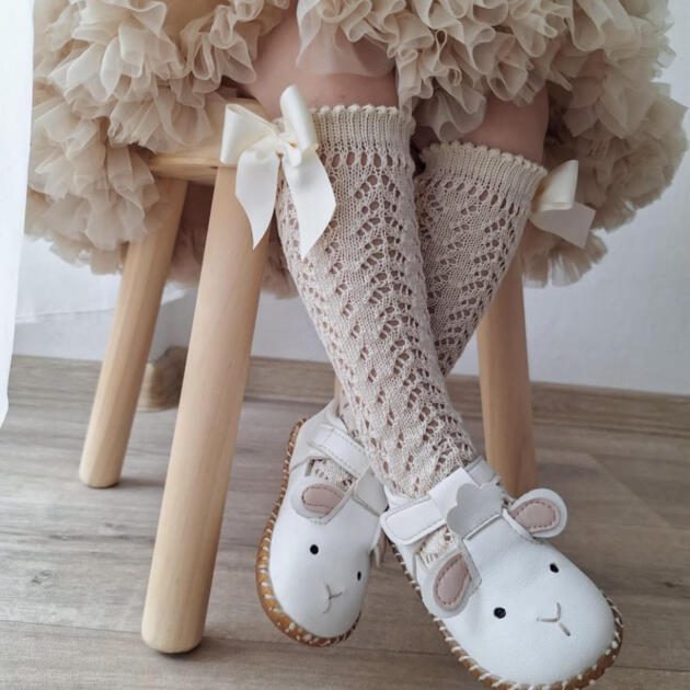 CÓNDOR Háčkované podkolienky béžové so saténovou mašľou béžové Openwork knee socks with bow linen 2519 | Welcomebaby.sk