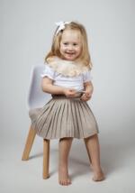 W BABY Body alebo Tričko s béžovou výšivkou biele Body Tshirt white beige | Welcomebaby.sk