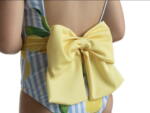 MEIA PATA PRASLIN Plavky s veľkou mašľou a volánovými rukávmi Swimsuit Lemons 006SS23 | Welcomebaby.sk
