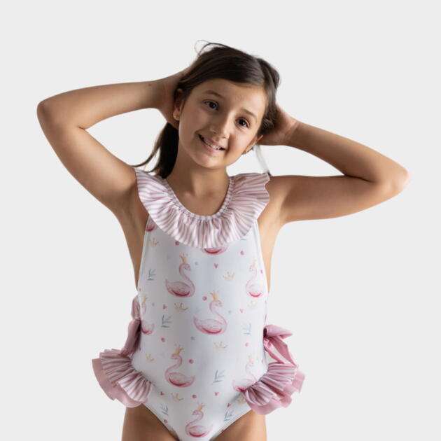 MEIA PATA Jednodielne plavky s volánom a mašľou labute Swimsuit CANNES ružové MP002SS22 | Welcomebaby.sk